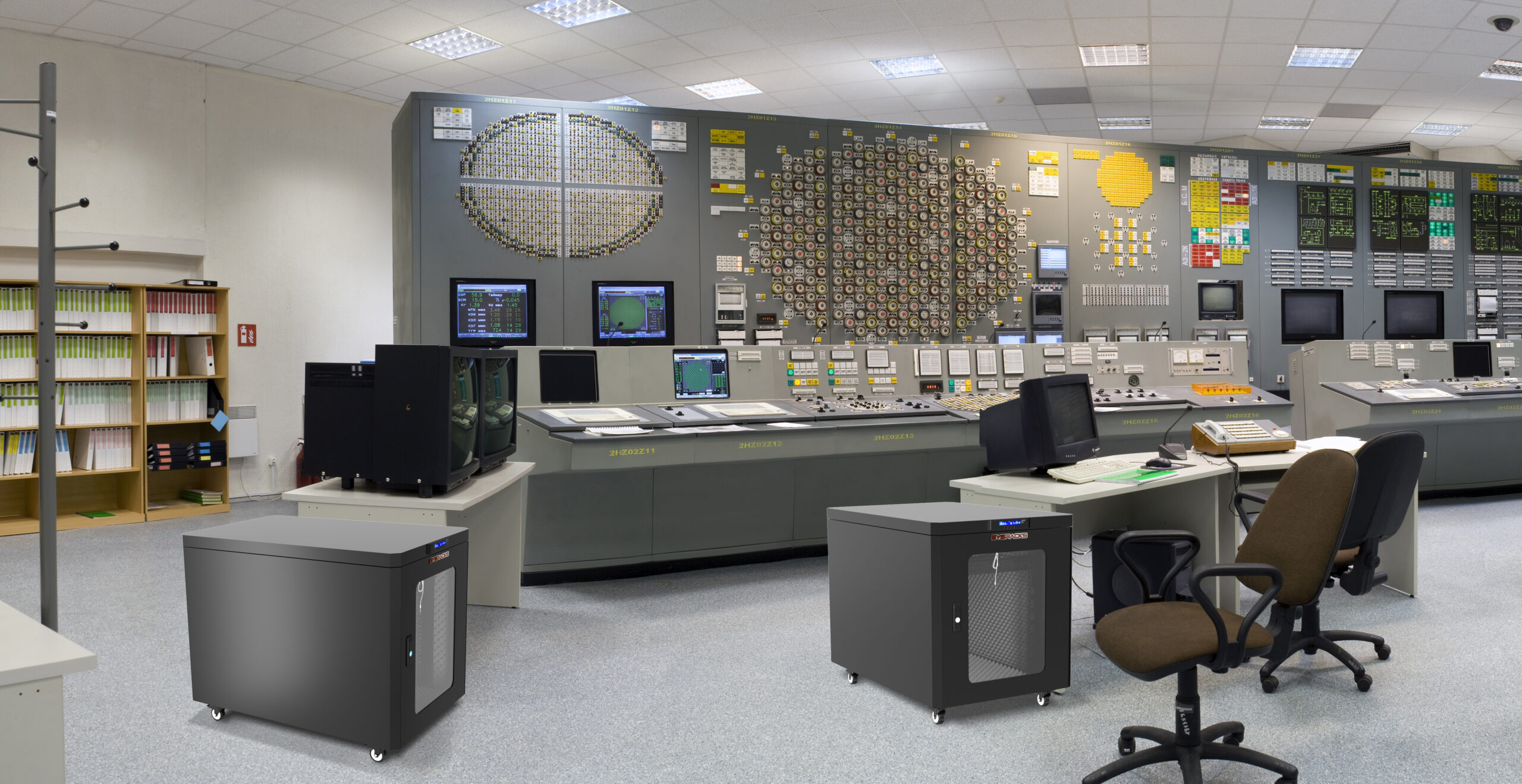 18U 39″ Depth IT & Telecom Cabinet SRF 18.6.10 photo