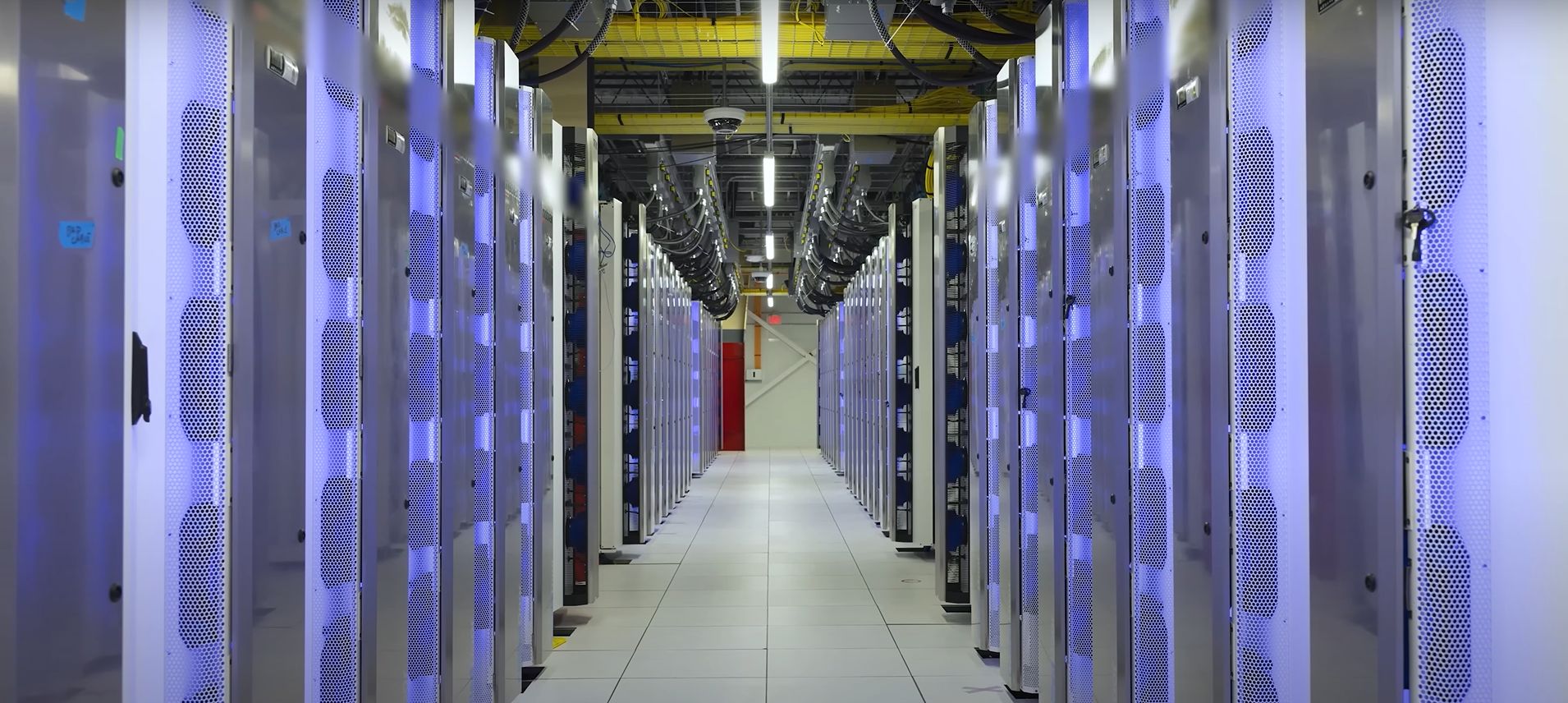 What is Data Center Virtualization